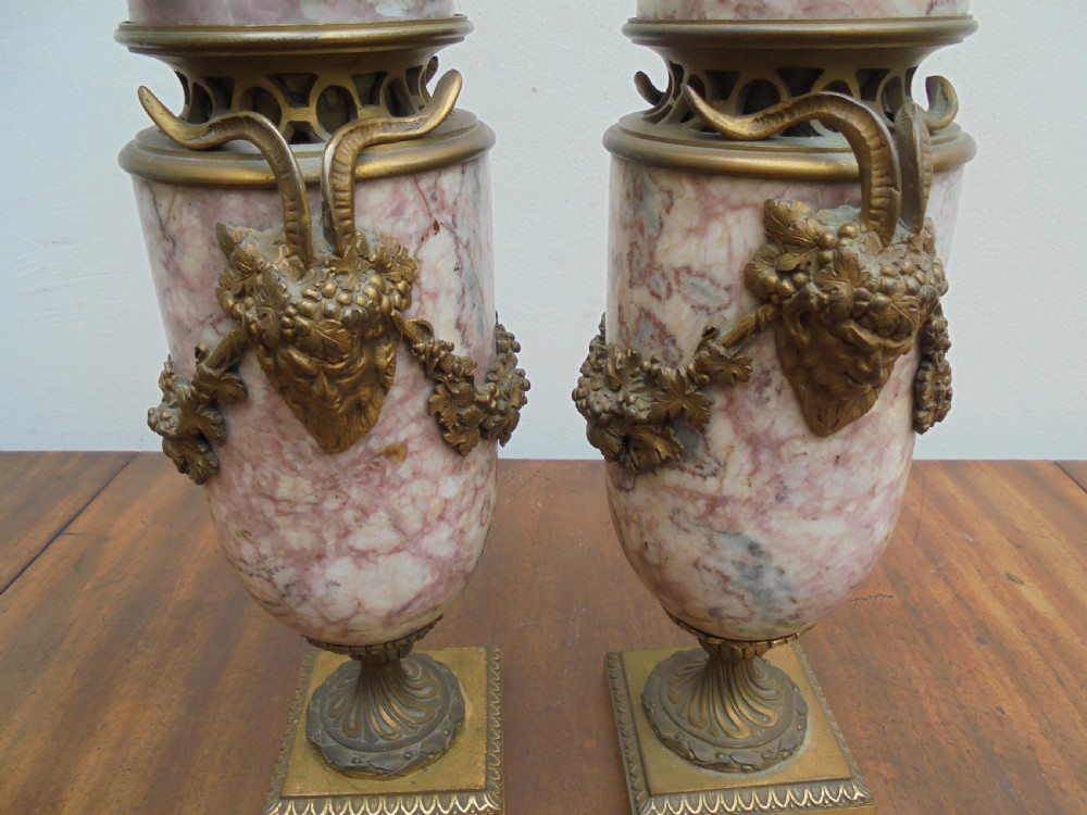 Pair of 18th century Cassolettes Urns Marble and ormolu View IV