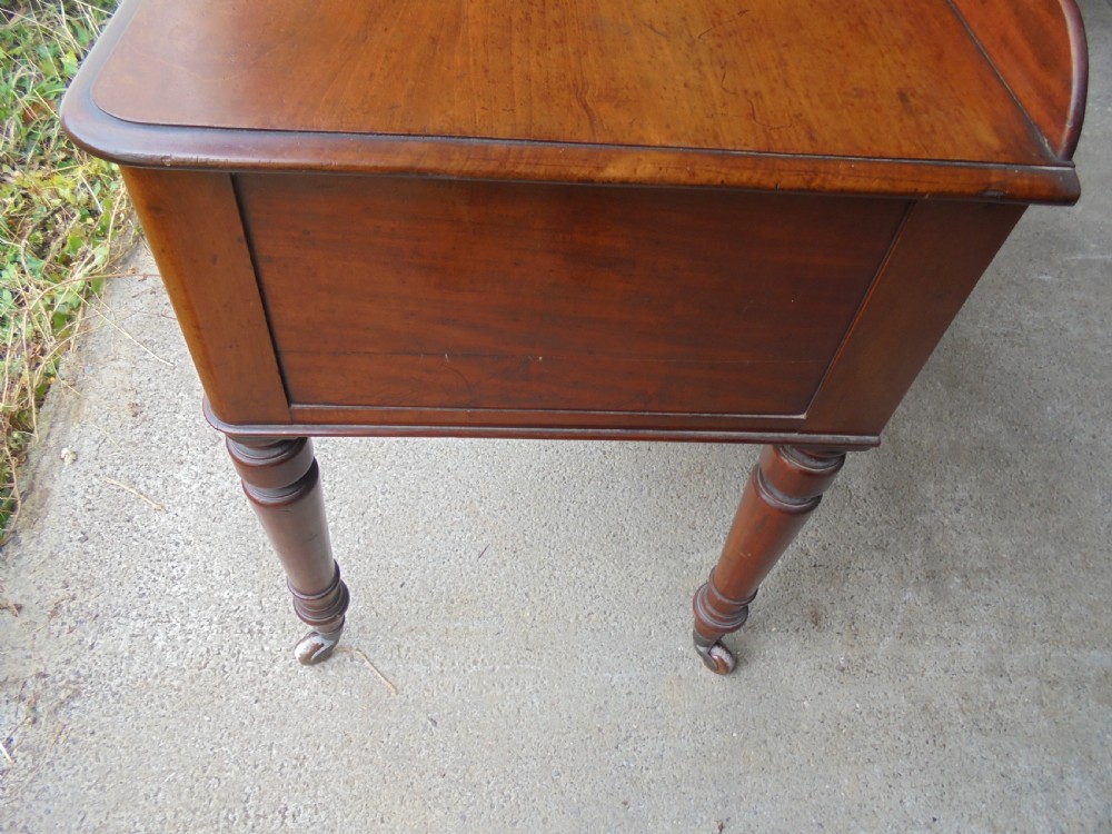 19th century mahogany writing desk View II
