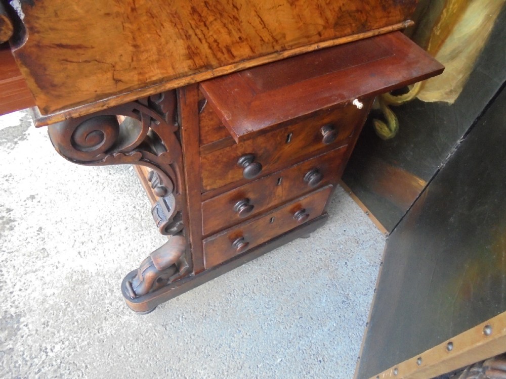 19th century walnut Davenport desk View IV