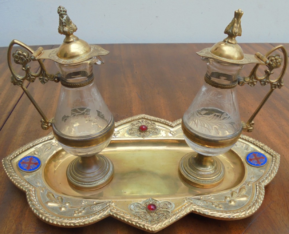 Two small decorative carafs  on ornamental base