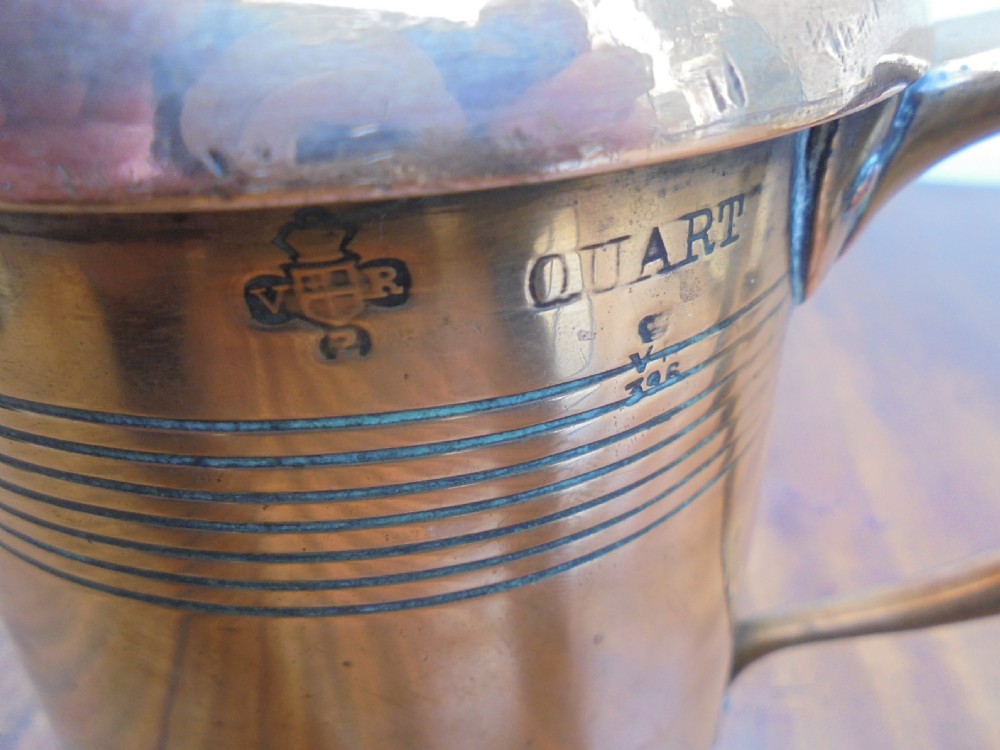 19th century quart tankard with Royal Standard stamp View IV