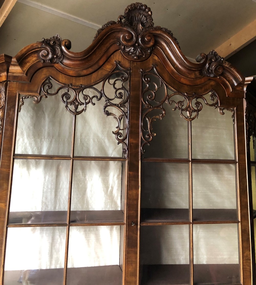 Ornate early 20th century display cabinet View IX