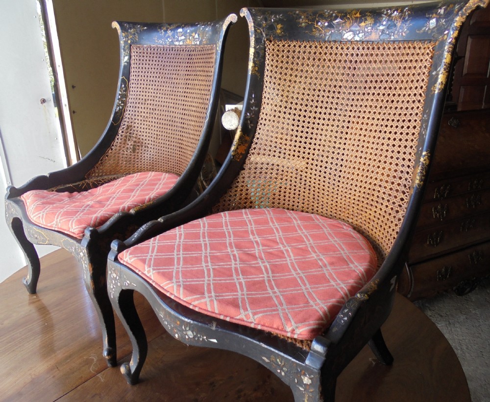 Pair Chisoinerie 18th century chairs View V