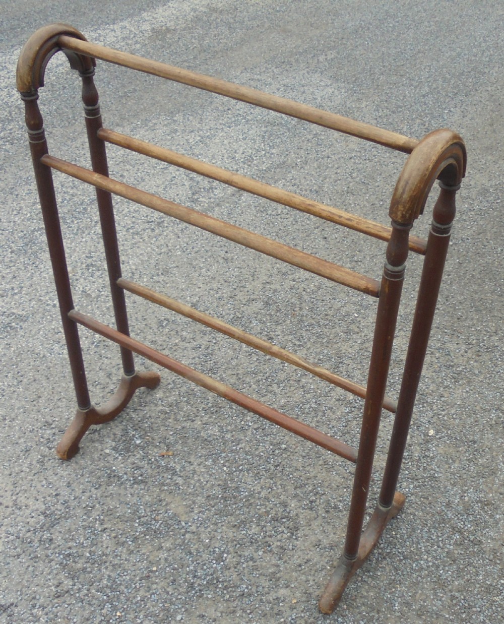 Victorian walnut towel rail