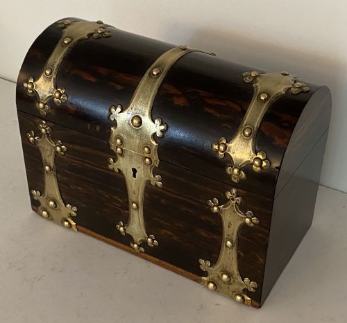 Regency Coromandel Dome Shaped Box.