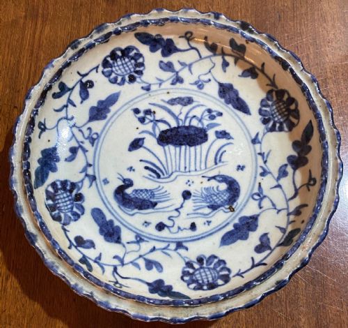 Chinese Export Porcelain Bowl