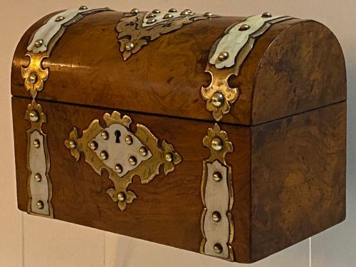 fig 1. Burr Walnut Tea Caddy
