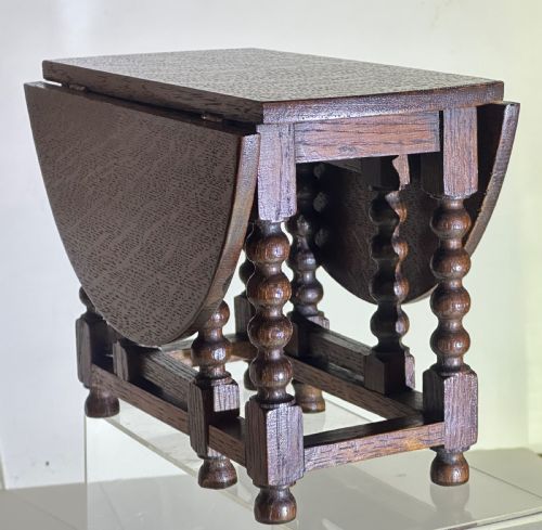 Apprentice Piece Oak Gate- Leg Table

