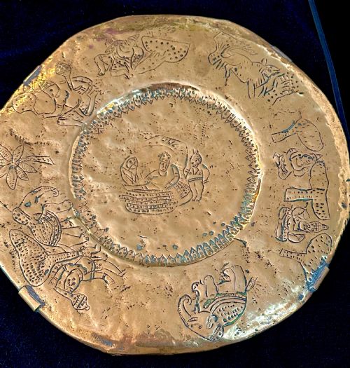 SET OF FIVE BRASS INDIAN TEMPLE PLATES - ADDITIONAL PHOTO 4