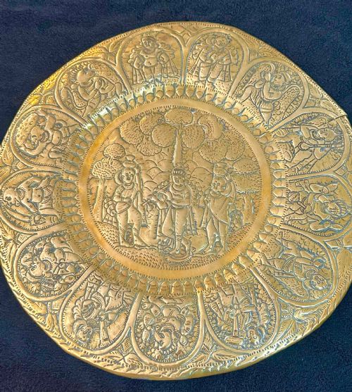 SET OF FIVE BRASS INDIAN TEMPLE PLATES - ADDITIONAL PHOTO 5