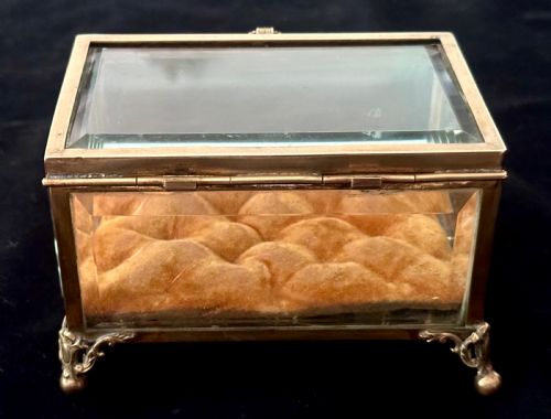 FRENCH GLASS AND ORMOLU TRINKET BOX - ADDITIONAL PHOTO 7