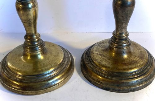 PAIR OF BRONZE CHURCH CANDLESTICKS - ADDITIONAL PHOTO 4