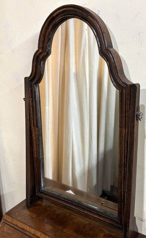 GEORGE II WALNUT DRESSING TABLE MIRROR - ADDITIONAL PHOTO 5