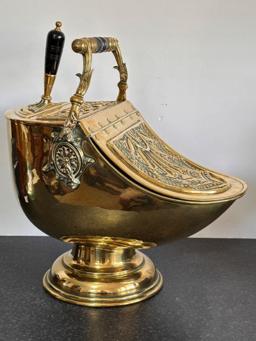 BRASS COAL SCUTTLE BY BENHAM FROUD - ADDITIONAL PHOTO 1