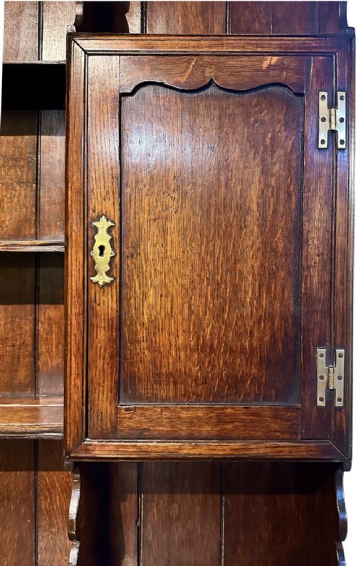 GEORGE III OAK DRESSER - ADDITIONAL PHOTO 4
