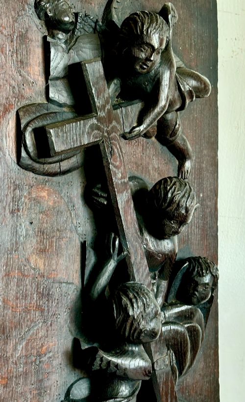 17TH CENTURY CARVED OAK PANEL - ADDITIONAL PHOTO 8