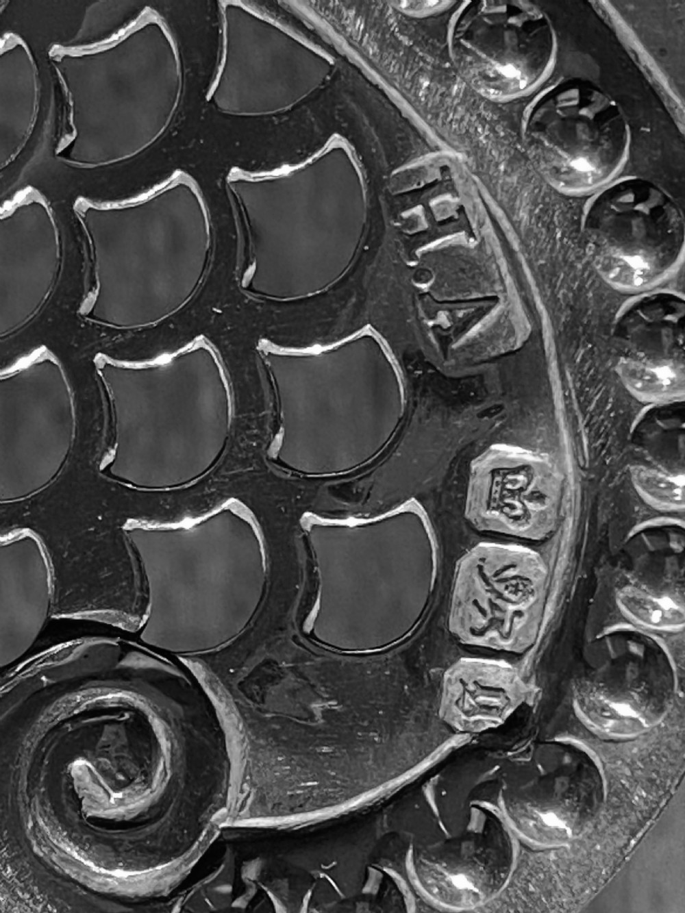Sterling Silver Fruit Basket, Sheffield 1899 View III
