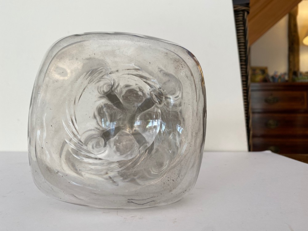 Klug Klug Decanter, with silver decoration. View II
