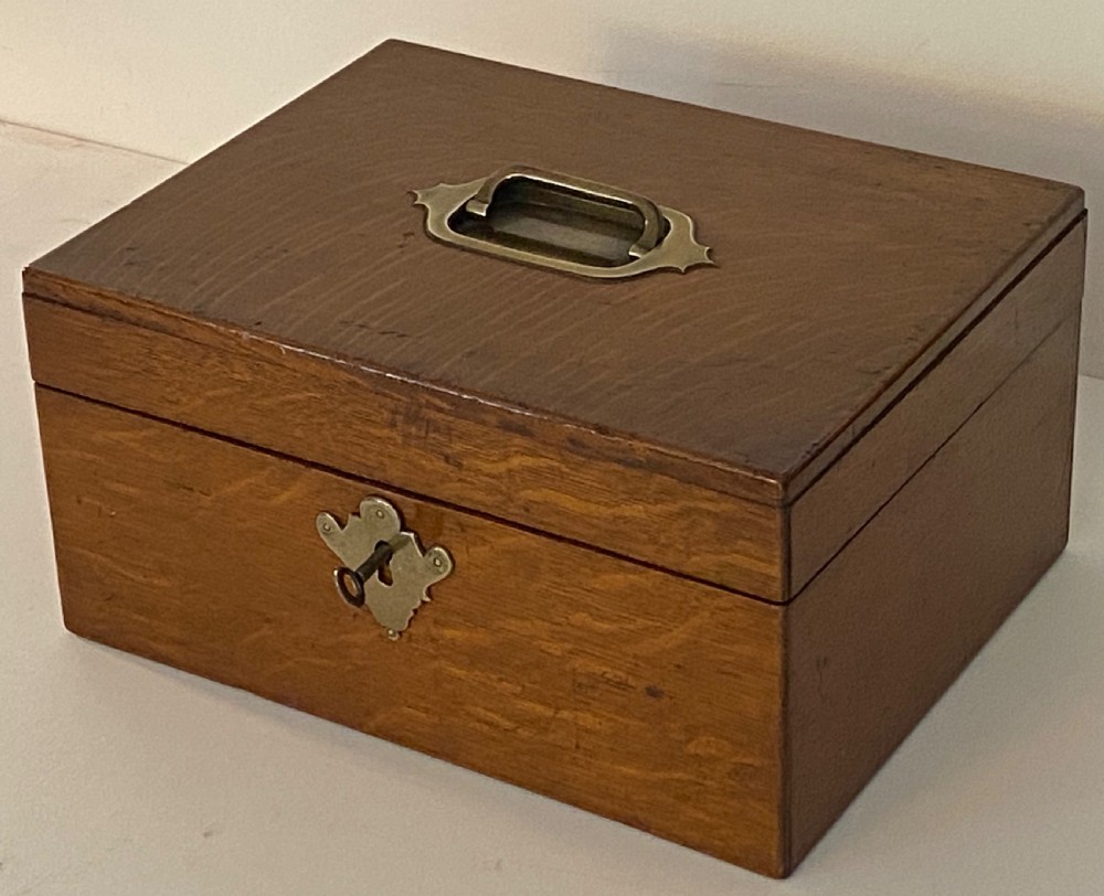 Oak Document Box