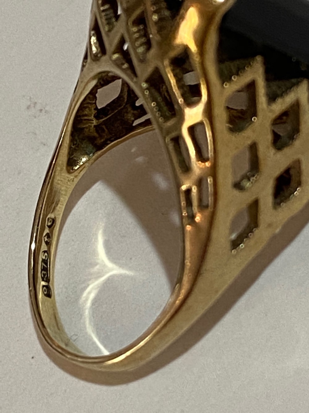 Smoky Topaz 9ct Gold Dress Ring View V
