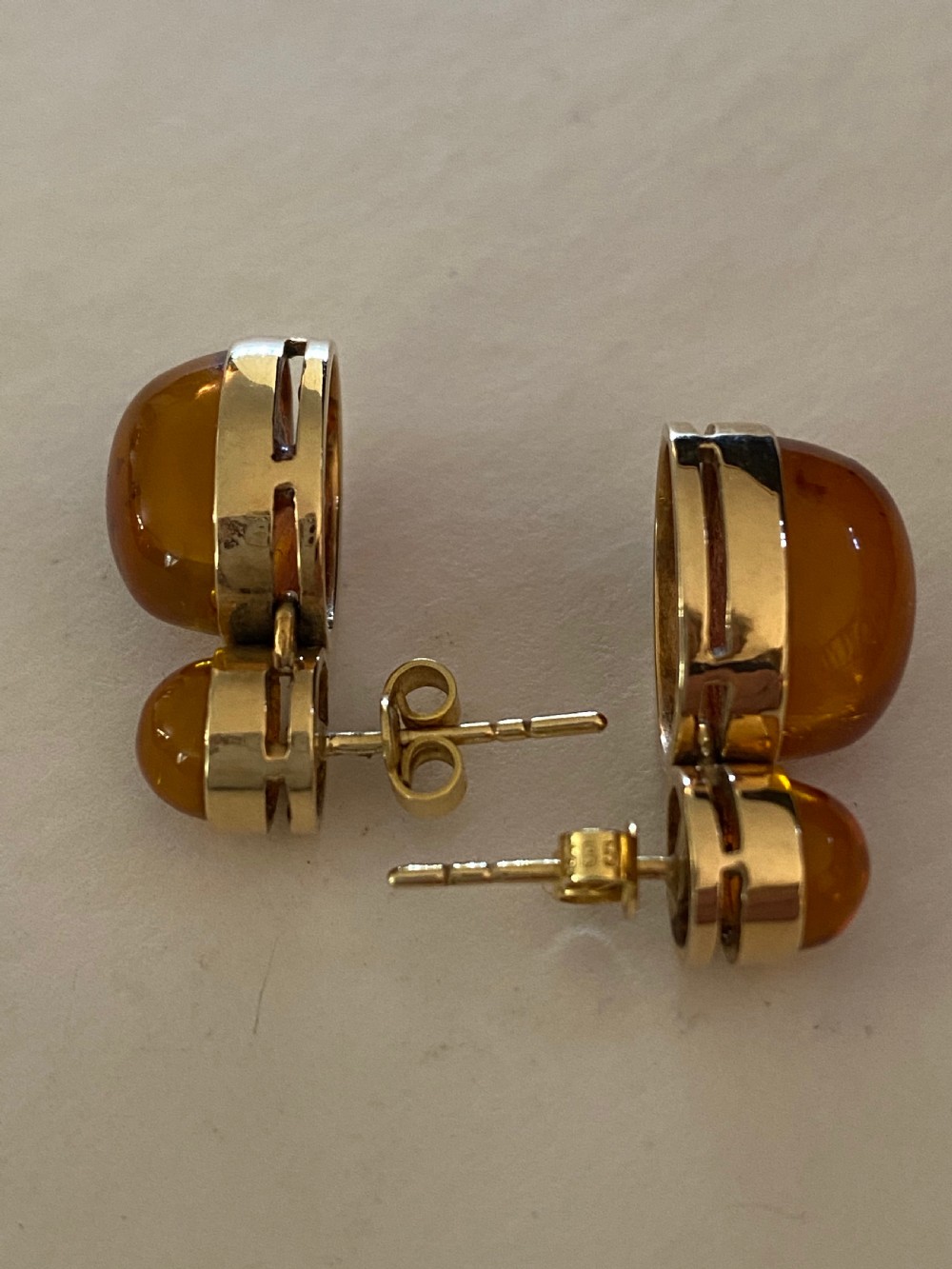 Amber Set Ear Studs in 14ct Gold View V
