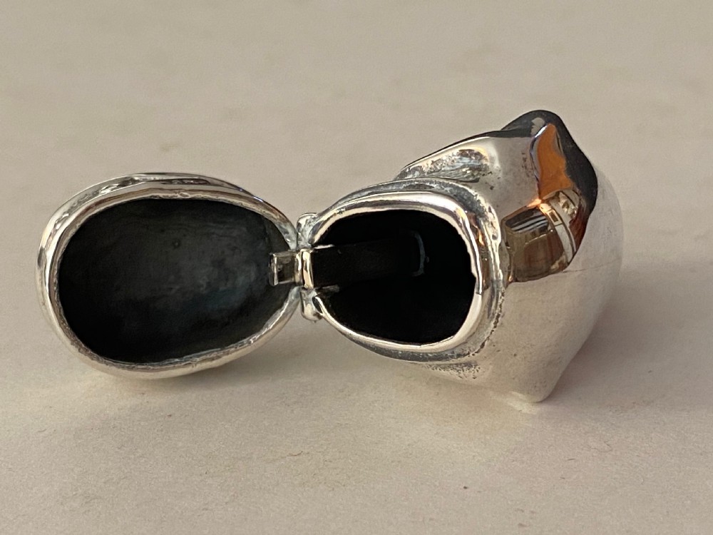 Silver Vesta Case Dog with Garnet Eyes View IX