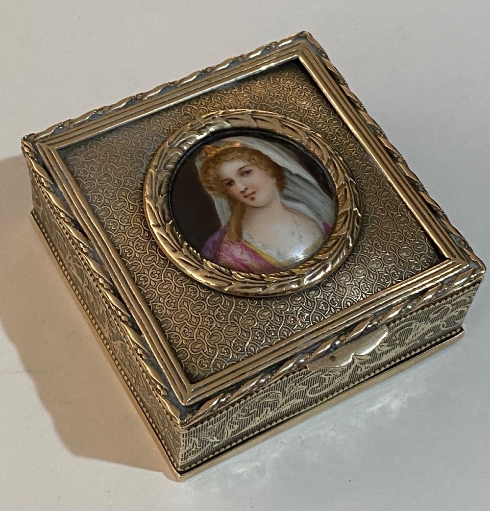 Continental Trinket Box with inset Painted Porcelain Plaque. 19th Century View III
