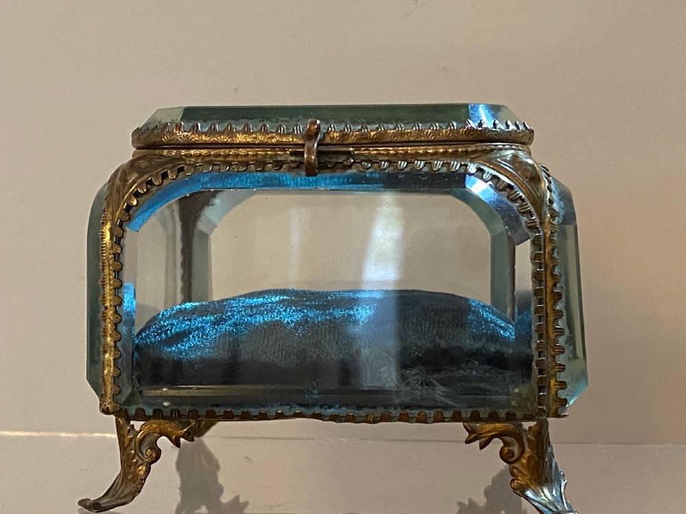 French Crystal Glass Casket View VII
