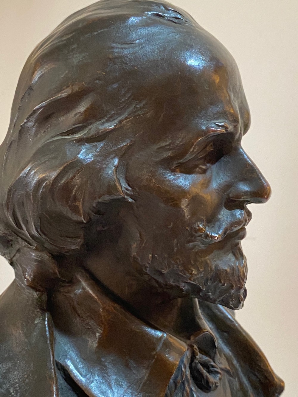 Bronze bust of Shakespeare by Hans Muller (Austrian 1873-1937) View III