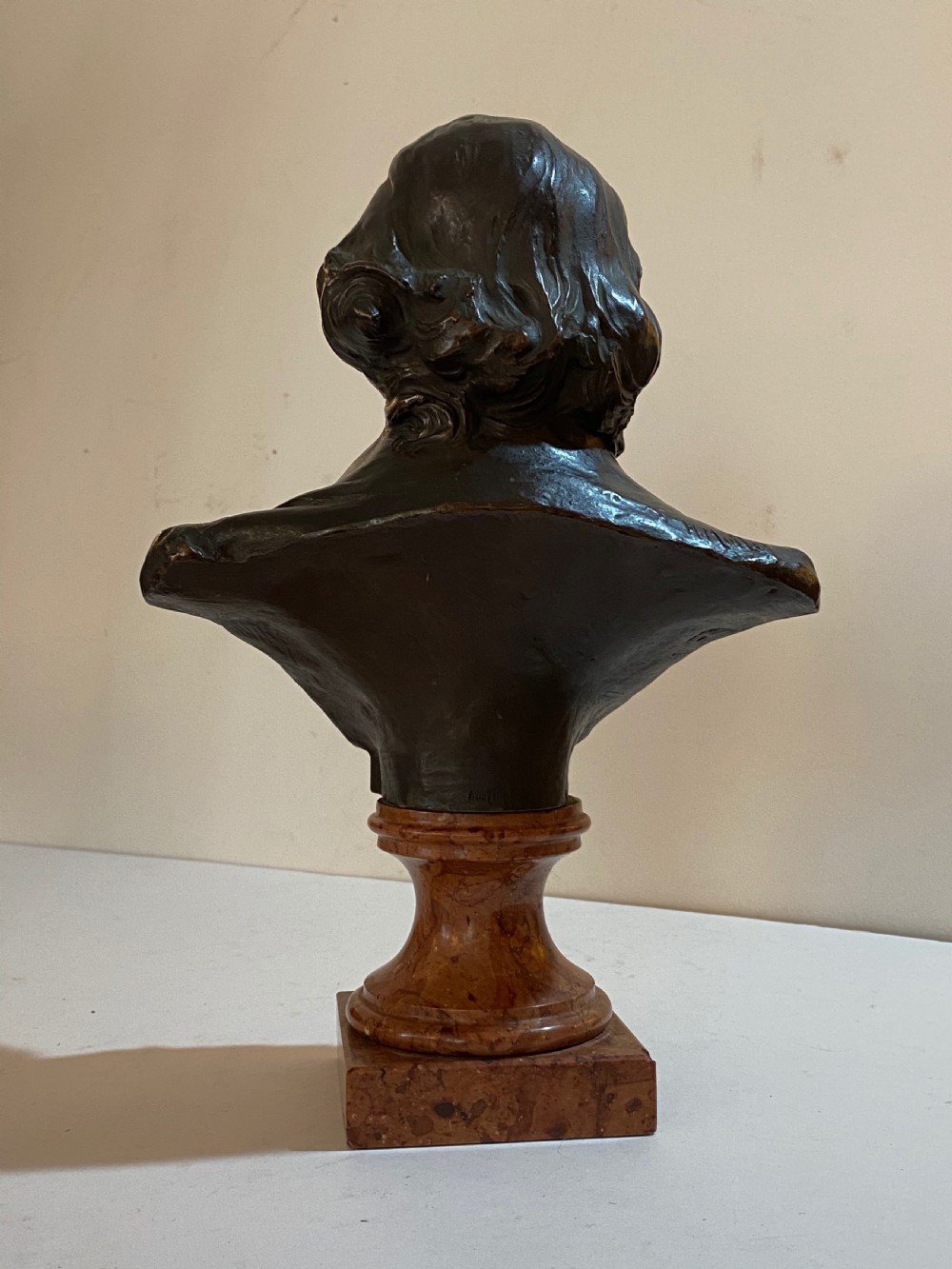 Bronze bust of Shakespeare by Hans Muller (Austrian 1873-1937) View VIII