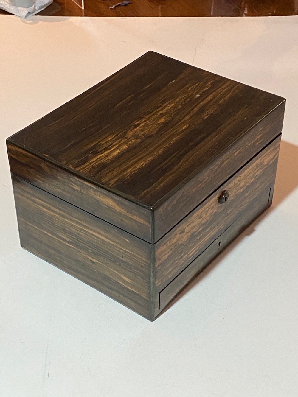 Coromandel Ladies Fitted Toilet Box for Restoration View XIV
