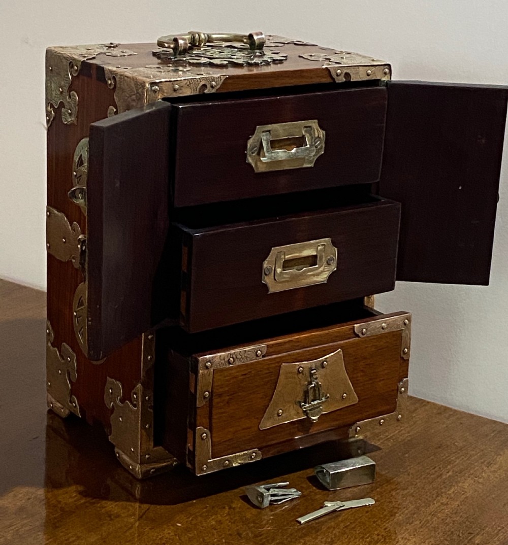  Late 19th Century Cantonese Collectors Cabinet View X