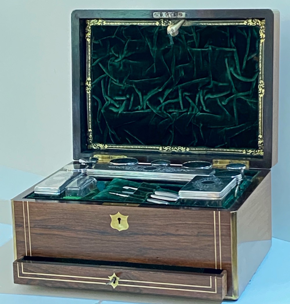 Antique Rosewood Ladies Vanity Box View VIII