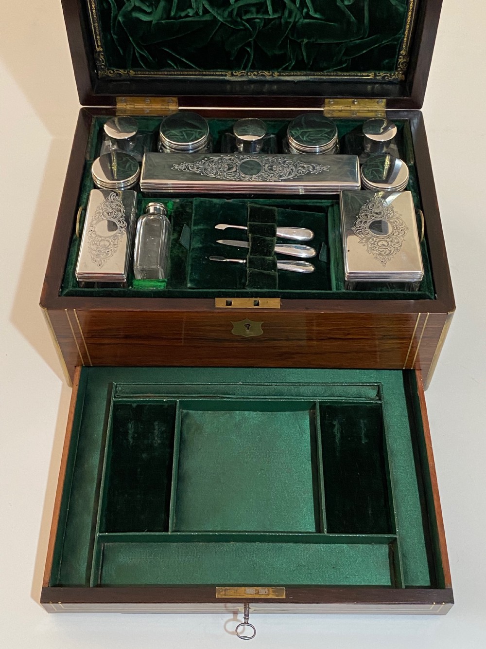 Antique Rosewood Ladies Vanity Box View XIII