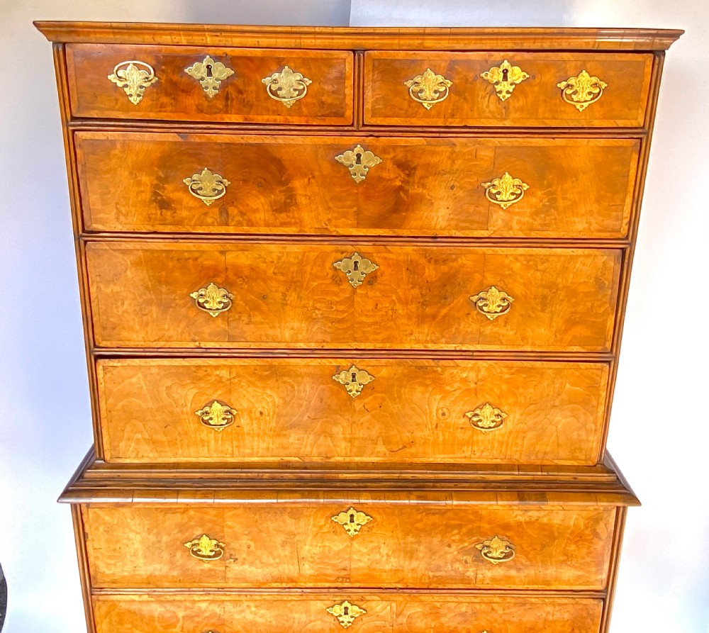 Queen Anne Walnut Chest on Stand. Circa 1700 View VII
