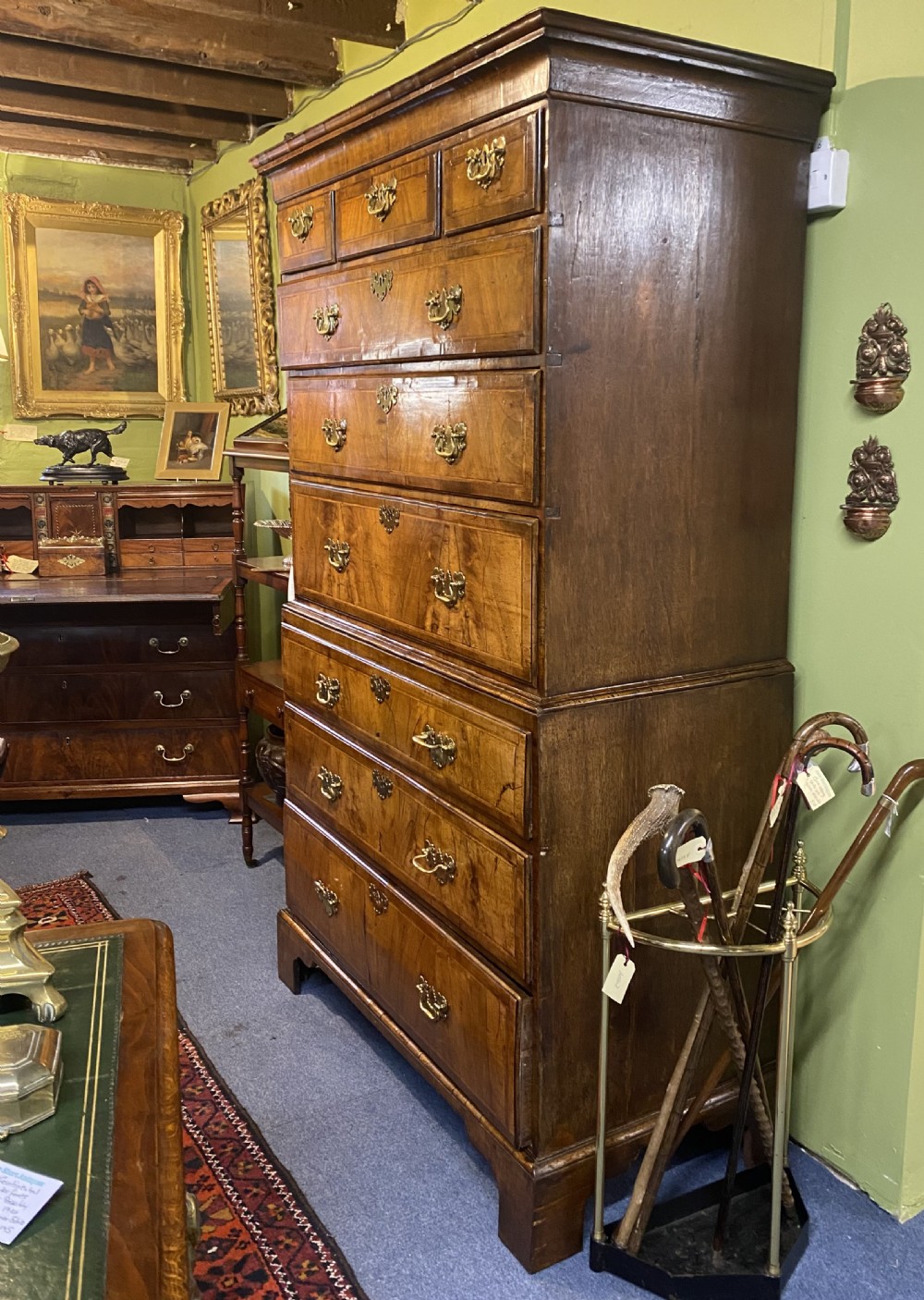 Early 18th Century Walnut Chest-on-Chest View XIII