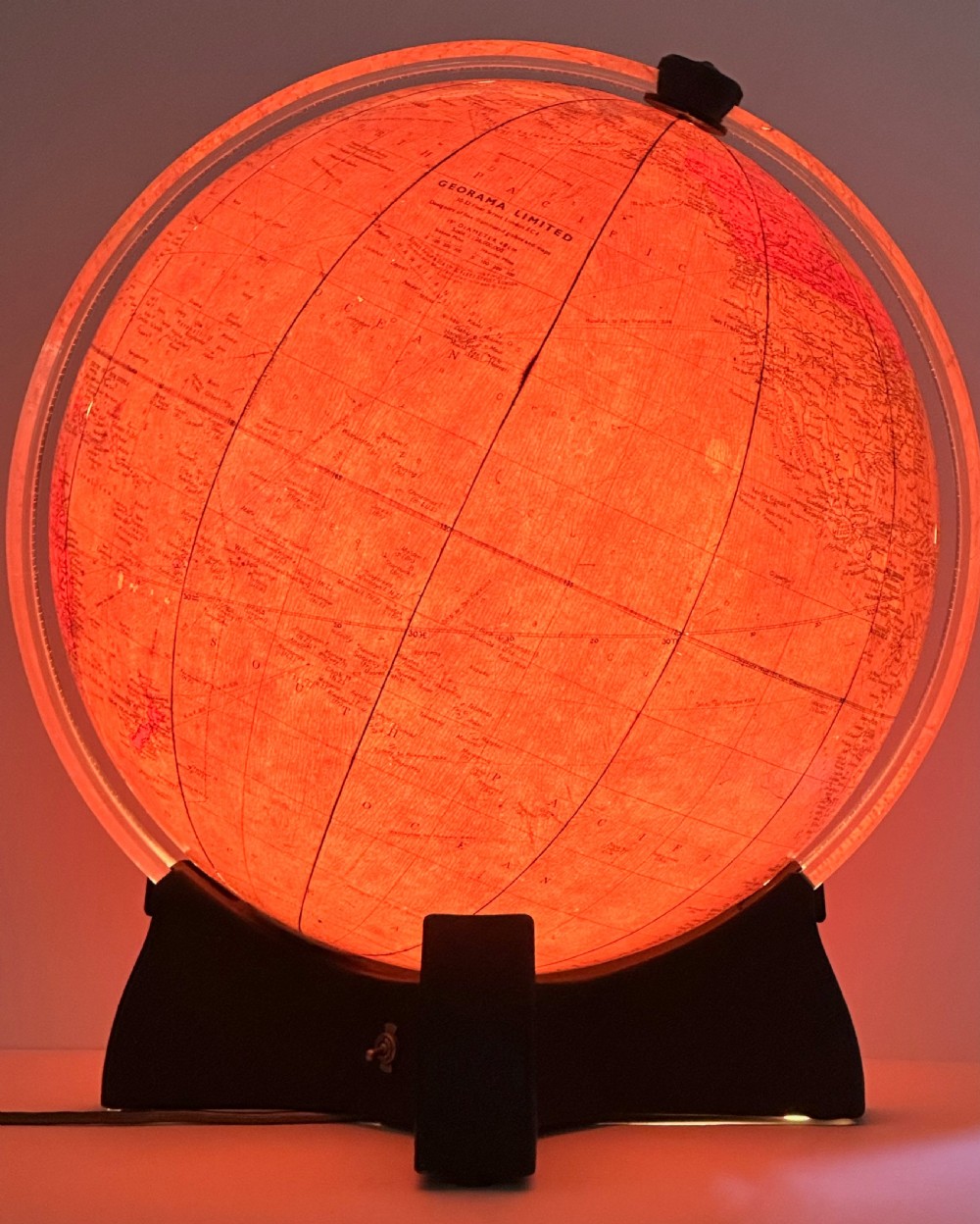 Georama Illuminated Globe View V