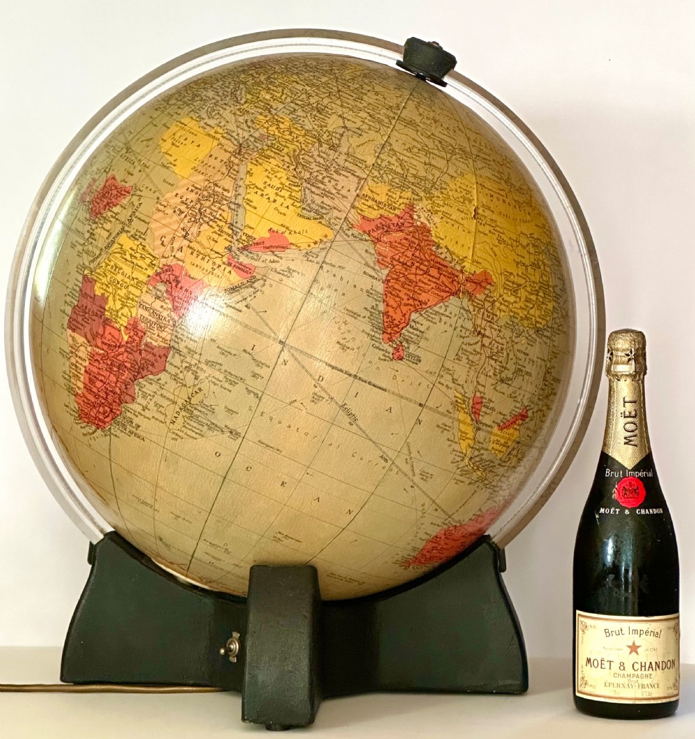 Georama Illuminated Globe View VII