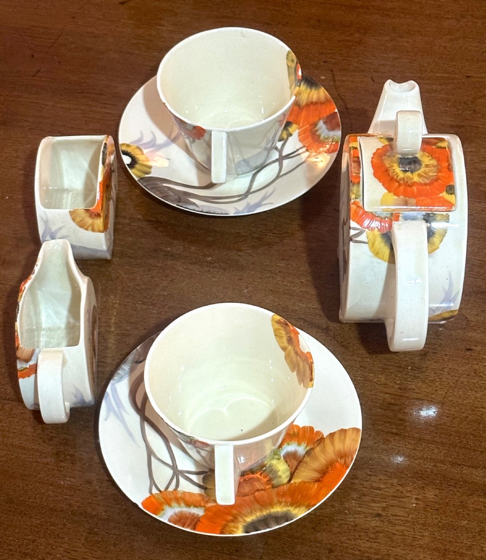 Clarice Cliff Bizarre Pattern Teaset View IV