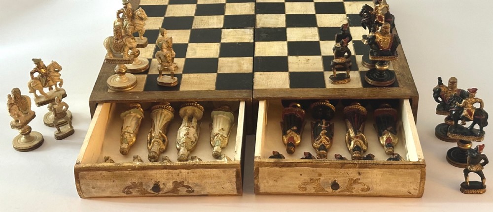 Italian Carved Wood Chess Set View XVIII