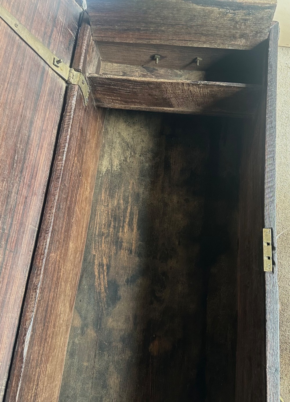 Zanzibar Chest View VII