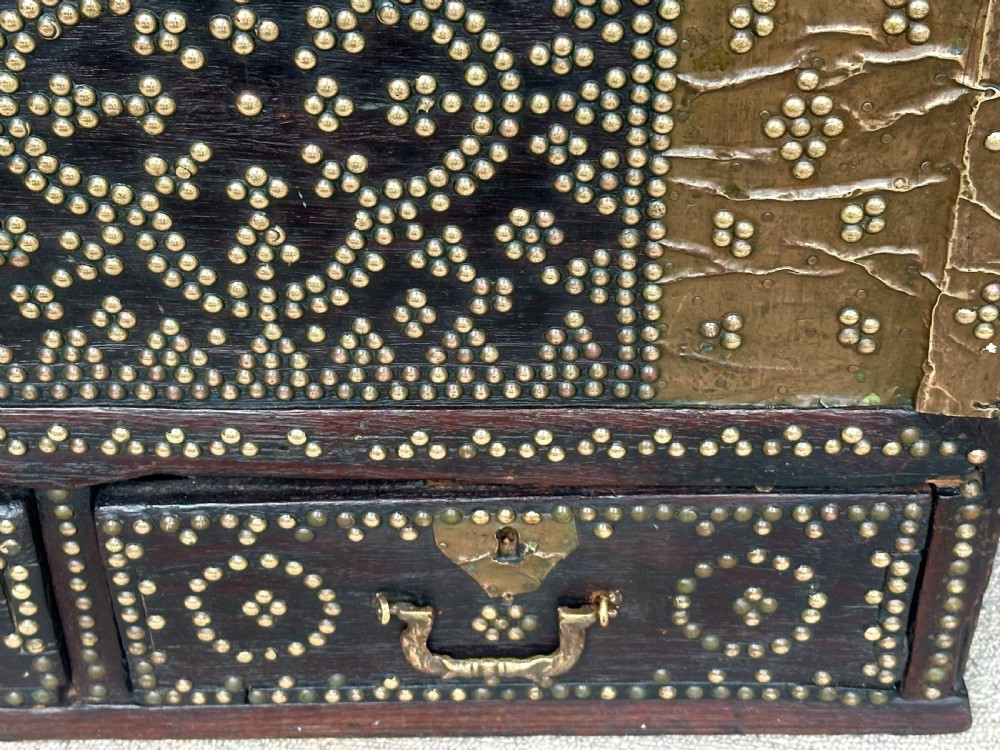 Zanzibar Chest View XIV