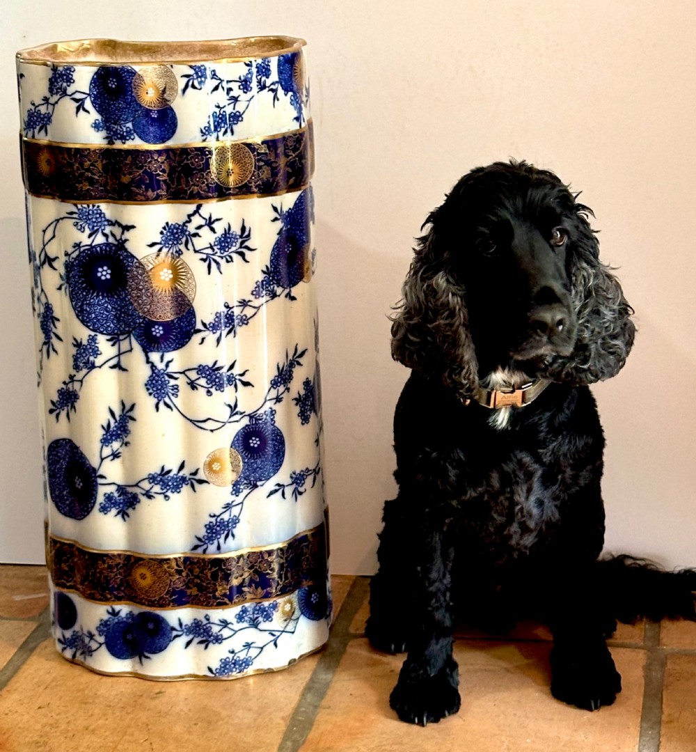 Royal Doulton Umbrella Stand View II