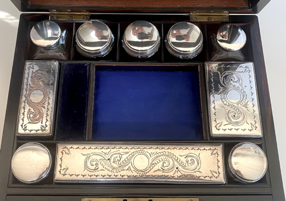 Coromandel Fitted Vanity Box View XIII