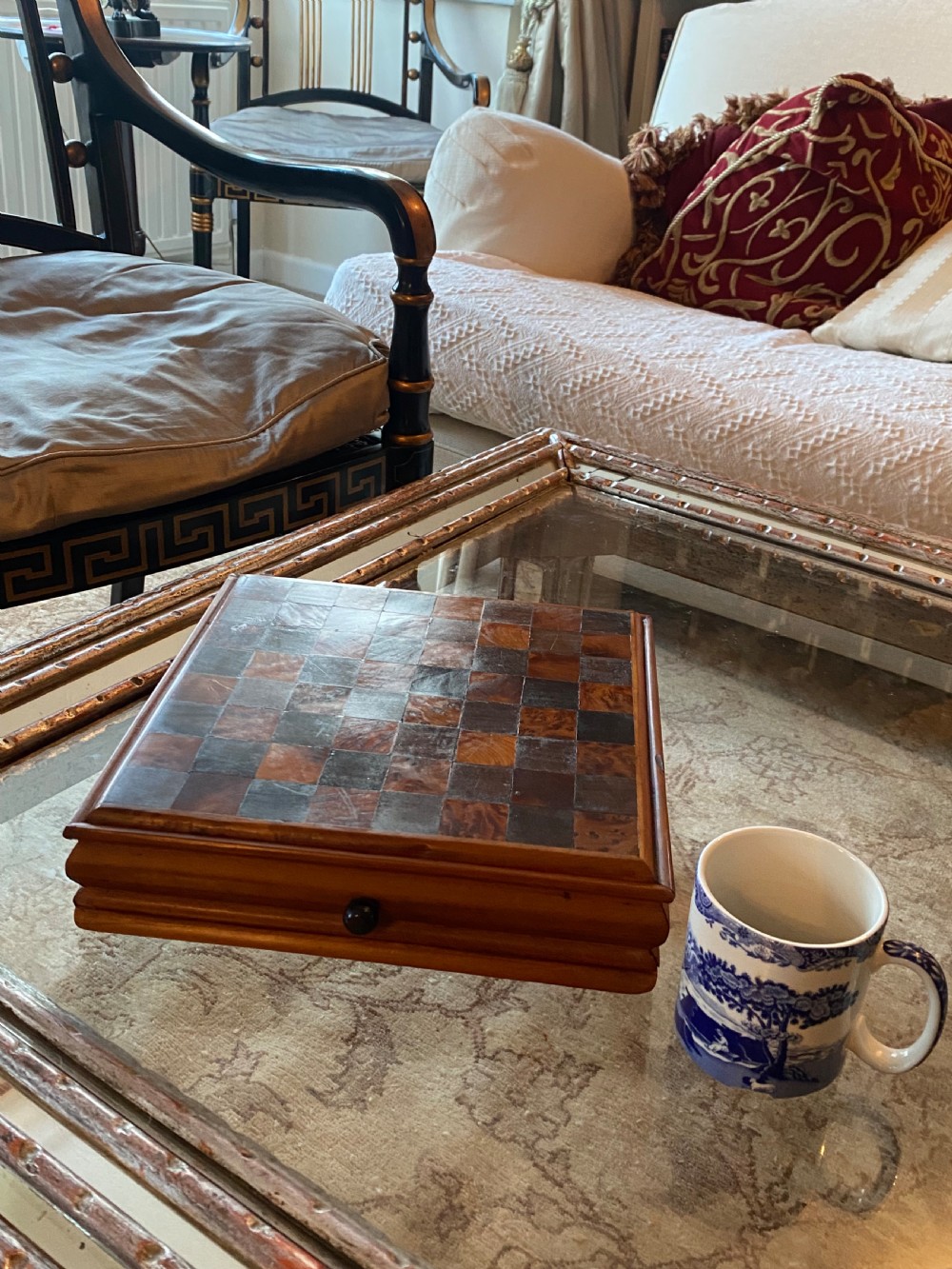 Antique Walnut and Rosewood Chess Set. View XII
