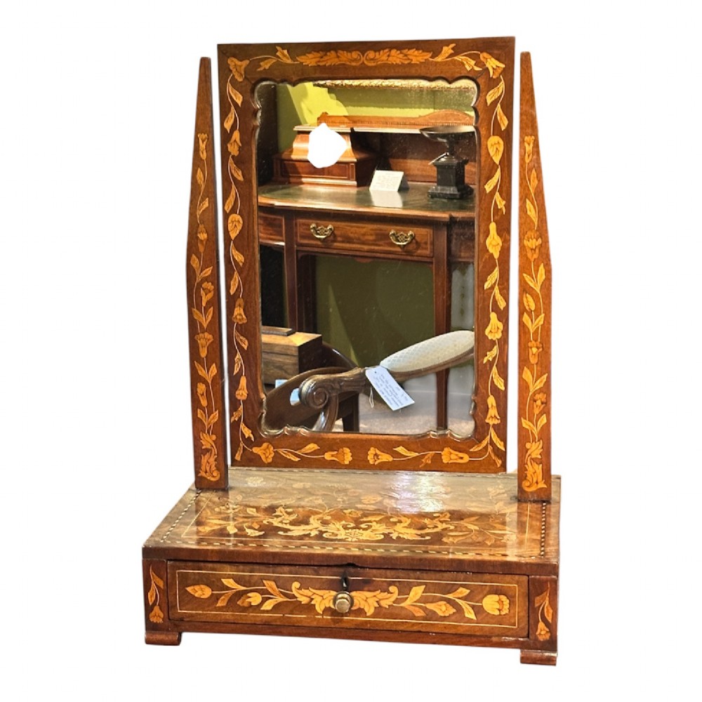 Dutch Walnut Dressing Table Mirror, ca 1810