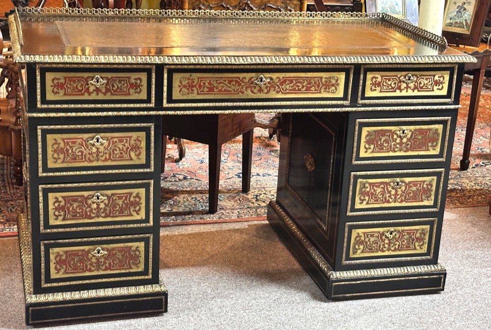 Alternate View