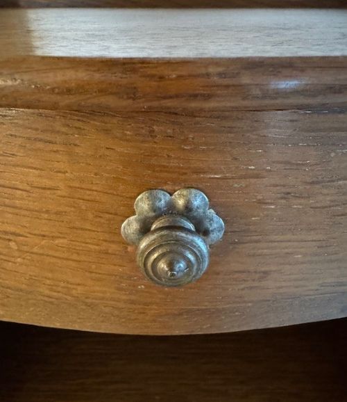 PAIR OF VINTAGE FRENCH OAK BEDSIDE TABLES - ADDITIONAL PHOTO 7