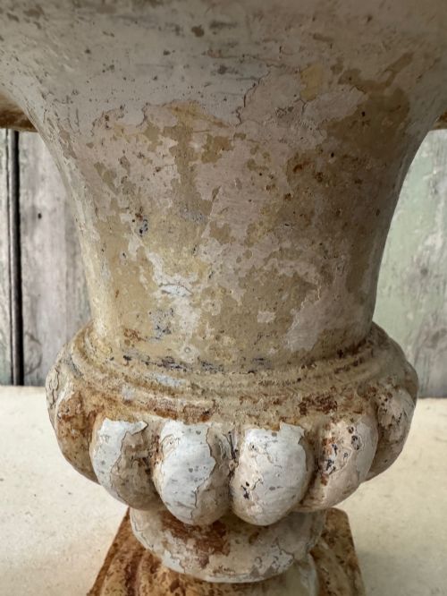 A PAIR OF FRENCH ANTIQUE URNS - ADDITIONAL PHOTO 6