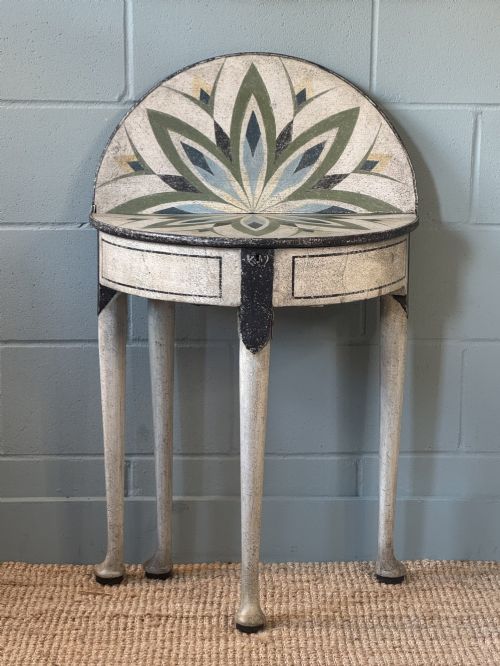 GEORGIAN FLIP TOP OAK SIDE TABLE LATER PAINTED WITH A FLORAL DESIGN - ADDITIONAL PHOTO 1